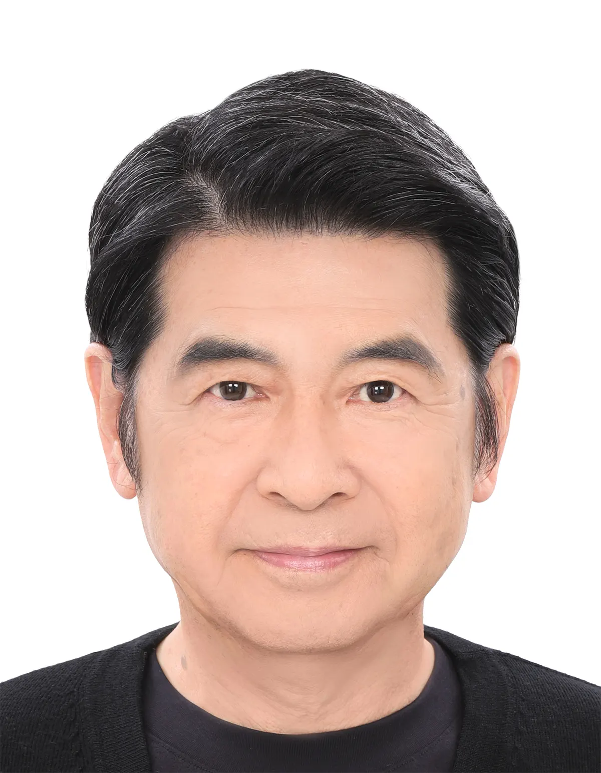 60代男性のパスポート証明写真修正のアフター